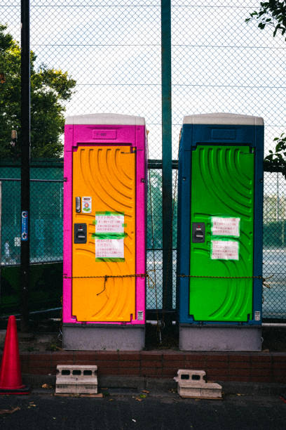 Porta potty delivery and setup in Renville, MN